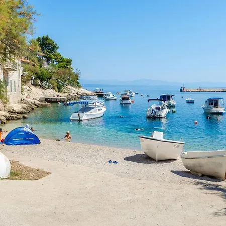 Andrijic Apartment *